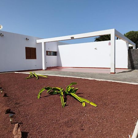 Casa Montes Playa Blanca  Exterior photo