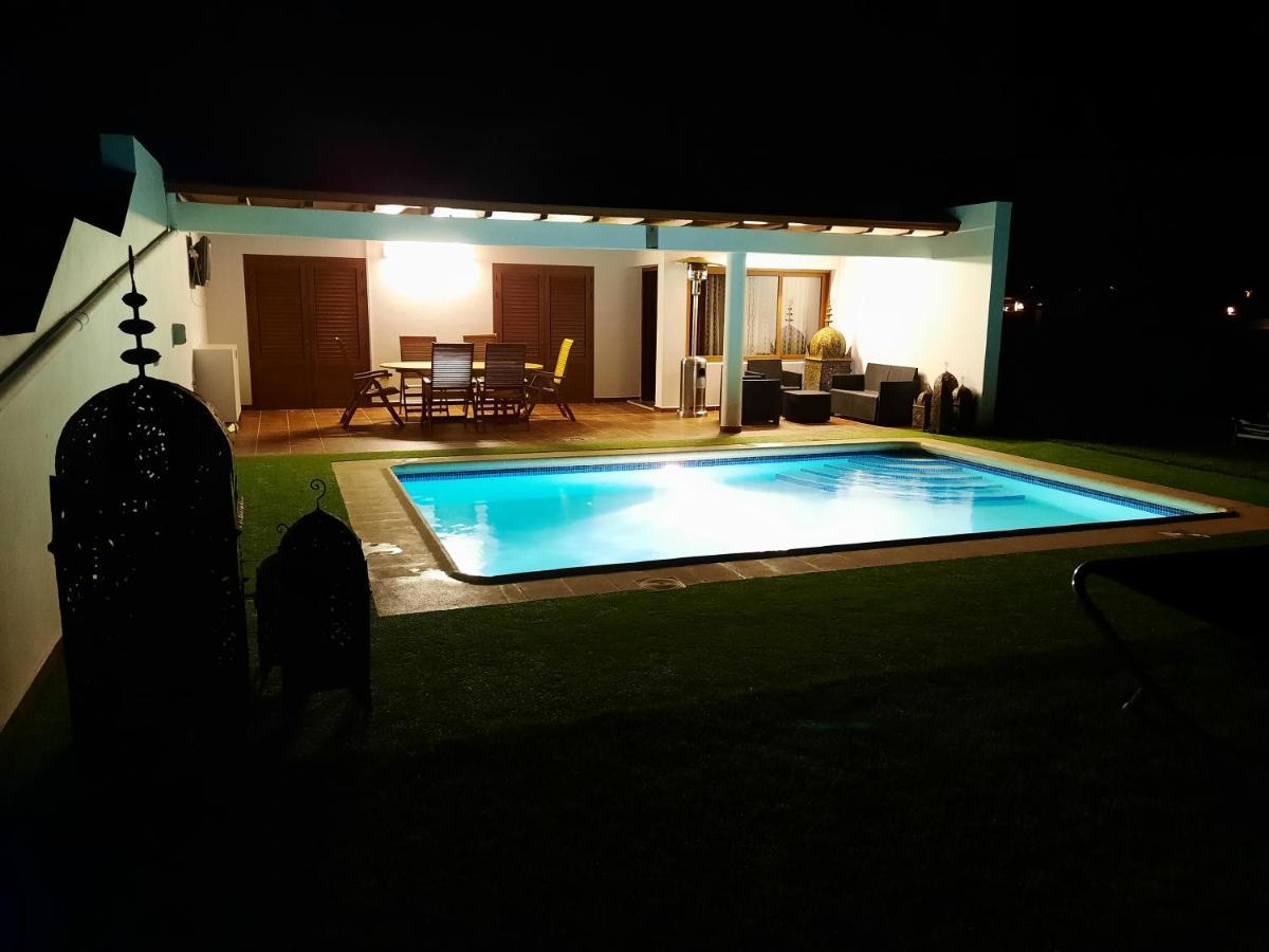Casa Montes Playa Blanca  Exterior photo
