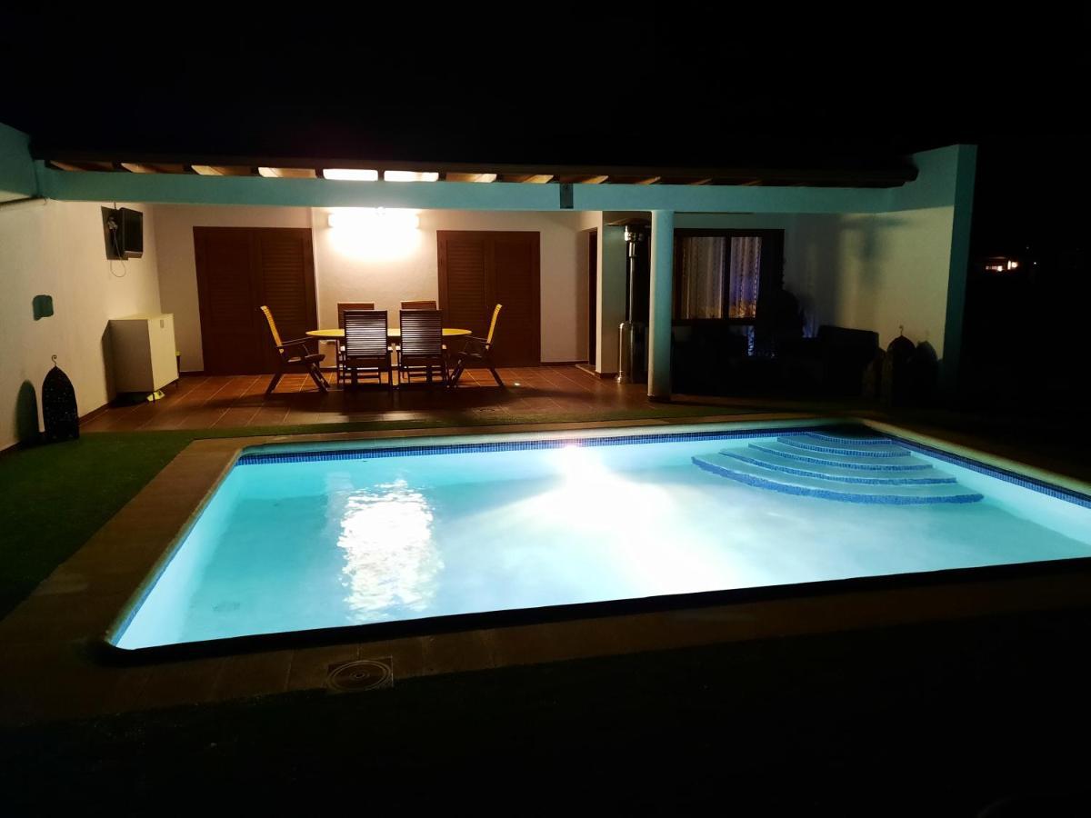 Casa Montes Playa Blanca  Exterior photo